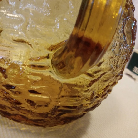 Vintage 1960s Anchor Hocking Honey Gold Textured Ball Jug In Milano 8in - Picture 16 of 16